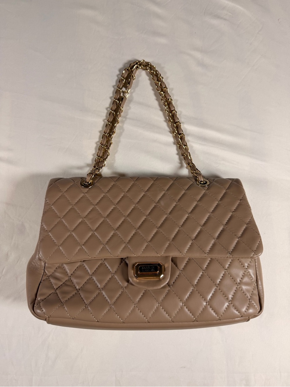 Quilted Leather Shoulder Bag in Taupe with Gold Chain
